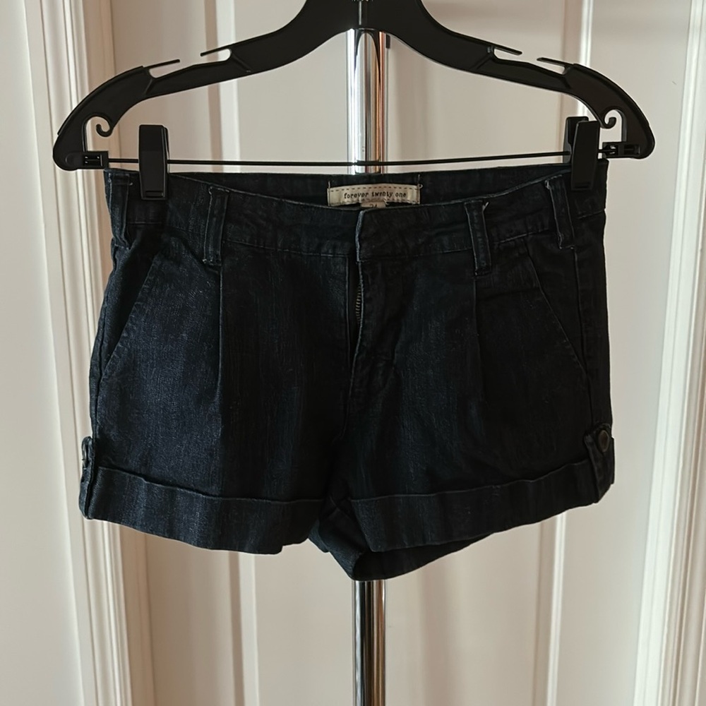 Forever 21 fold over Jean shorts with back button up pockets